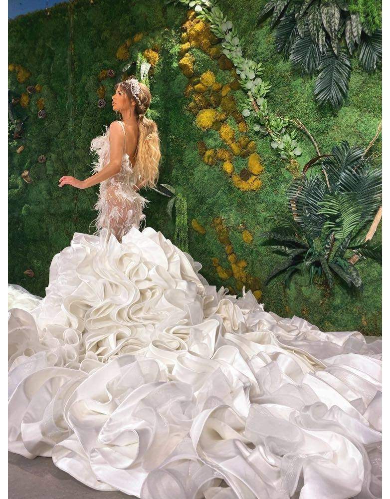 Luxury Mermaid Wedding Gown MADE TO MEASURE / White / Lace Luxury Mermaid Wedding Gown MADE TO MEASURE / White / Lace