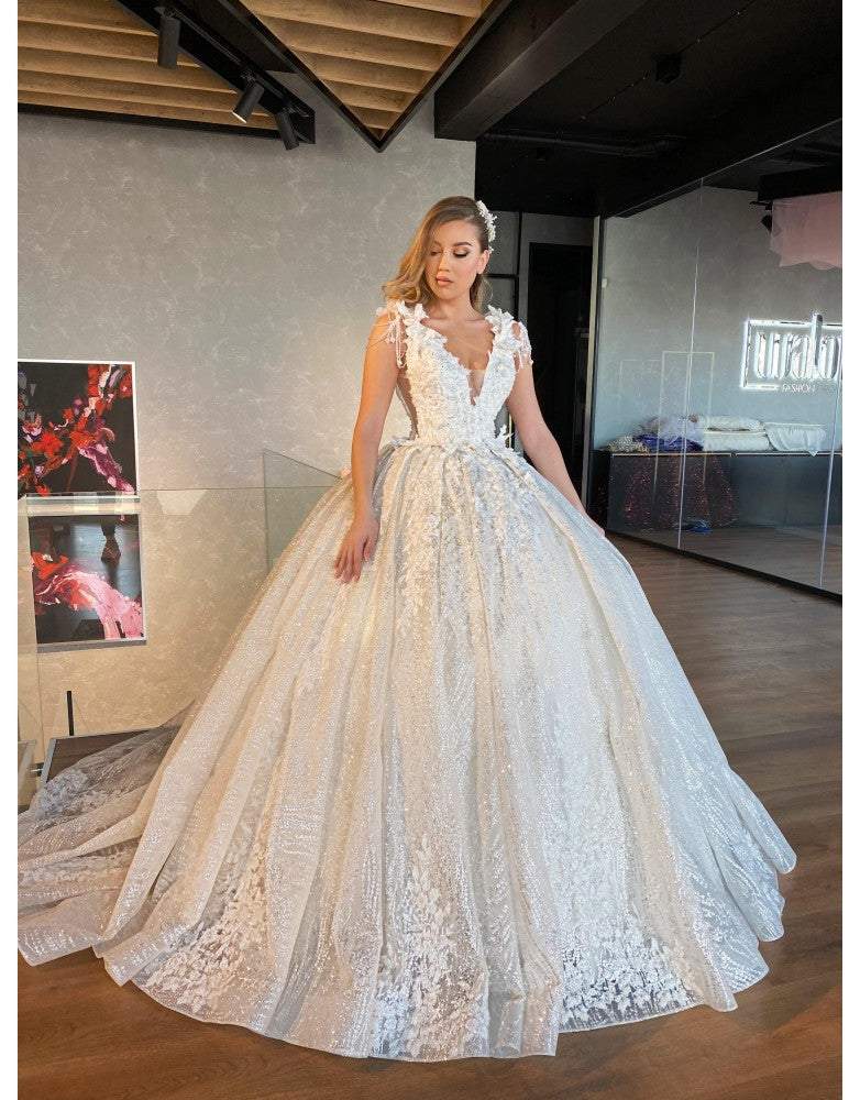 Ball gown with trail best sale