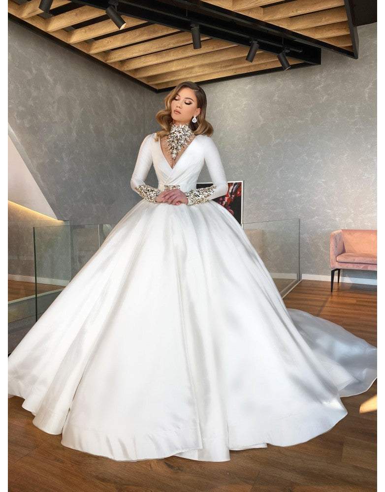 Ball Gown With Swarovski Stones-Ball Gown,Classic Elegant Gowns,Royal Wedding Dresses,White